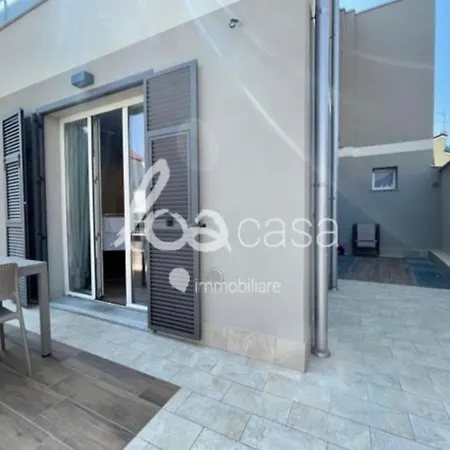 Id 875 Bilocale Con Terrazza E Box Apartmán *